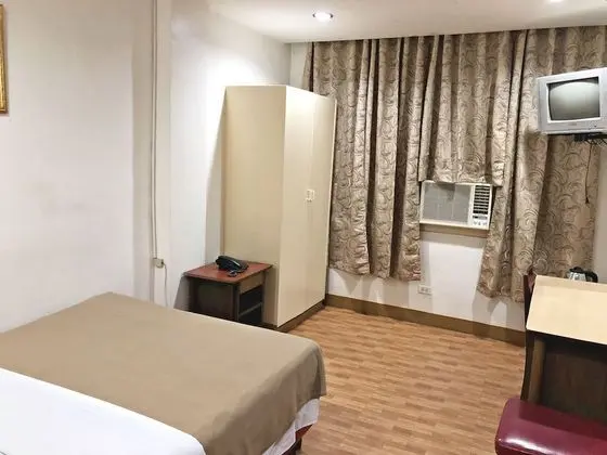 Tek Büyük Yataklı Oda (Semi)