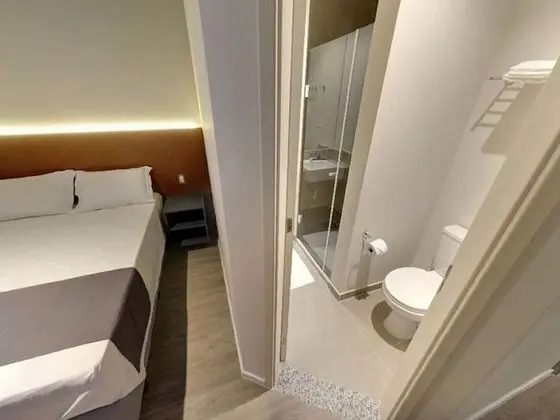 Tek Büyük Yataklı Oda, 1 Çift Kişilik Yatak