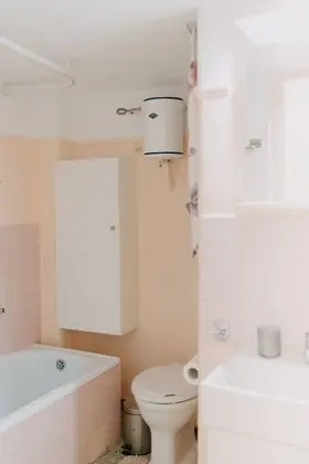 Traditional Apart Daire, 1 En Büyük (King) Boy Yatak ve Çekyat, Balkon, Şehir Manzaralı