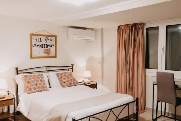 Comfort Süit, 1 Büyük (Queen) Boy Yatak, Mutfak, Avlu Manzaralı