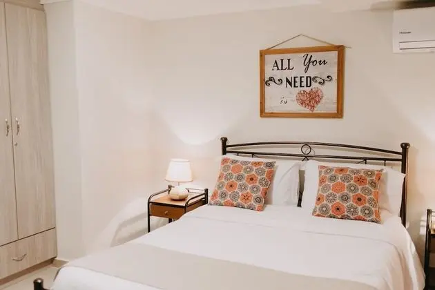 Comfort Süit, 1 Büyük (Queen) Boy Yatak, Mutfak, Avlu Manzaralı