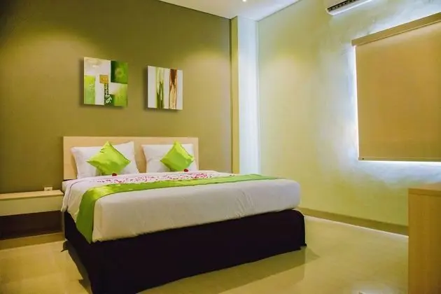 Executive Room with Breakfast and Minibar