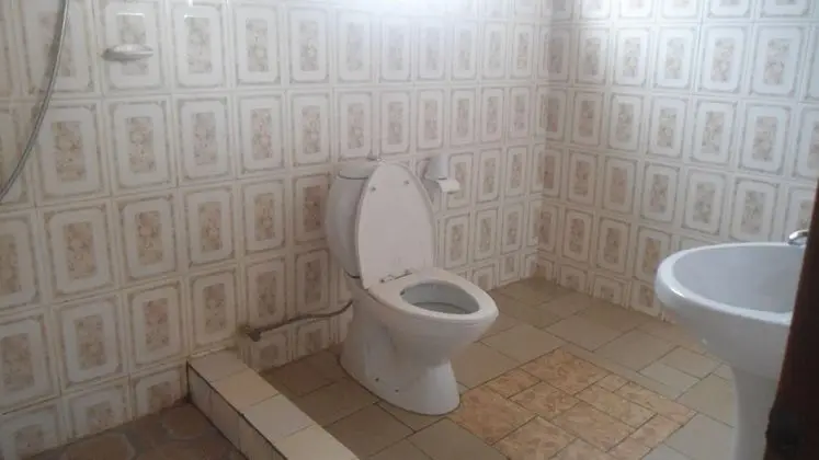 Büyük Yataklı Tek Kişilik Oda, Dağ Manzaralı