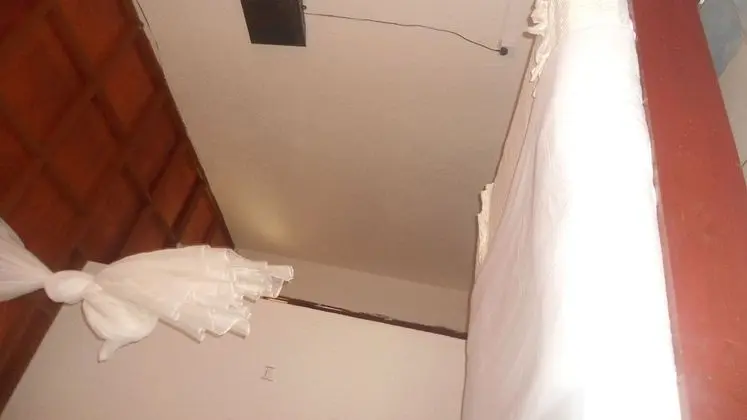 Büyük Yataklı Tek Kişilik Oda, Dağ Manzaralı