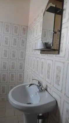 Büyük Yataklı Tek Kişilik Oda, Dağ Manzaralı