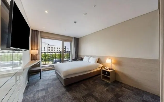 Deluxe Büyük Yataklı Tek Kişilik Oda, Şehir Manzaralı