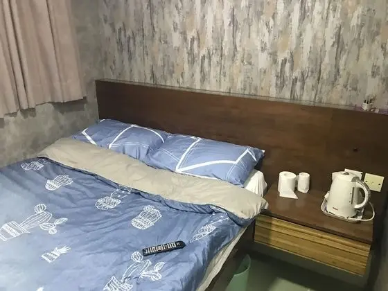 Basic Tek Büyük Yataklı Oda