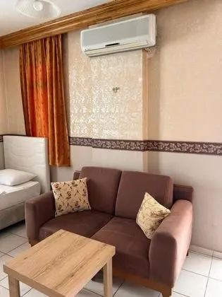 Apartment, Bahçe veya Sokak Manzaralı, Balkonlu