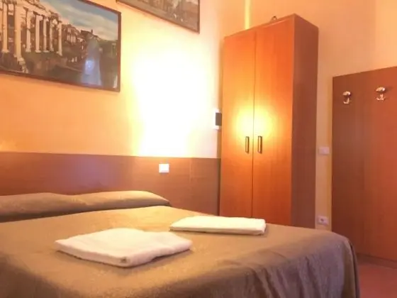 Standard Büyük Yataklı Tek Kişilik Oda, Özel Banyo