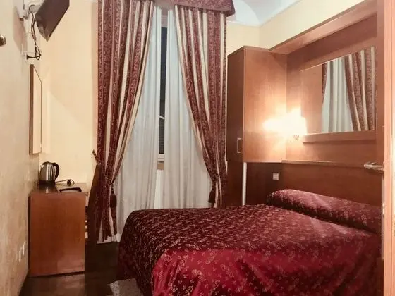 Standard Büyük Yataklı Tek Kişilik Oda, Özel Banyo