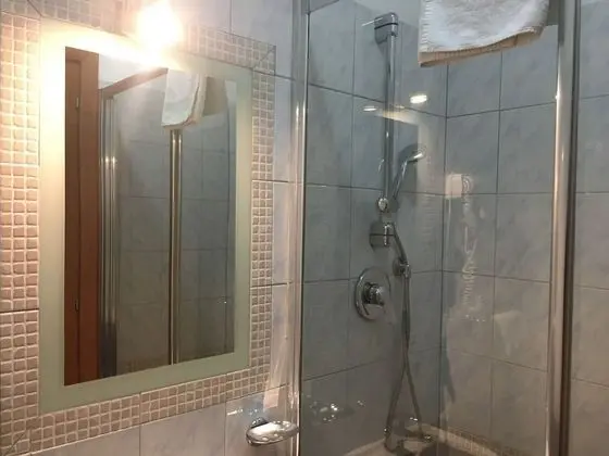 Standard Büyük Yataklı Tek Kişilik Oda, Özel Banyo