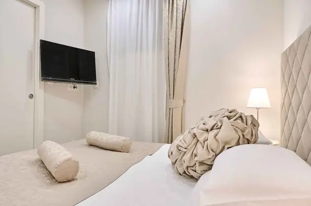 Double room 104