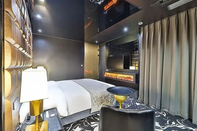 Oda (Hamilton Noble Suite)