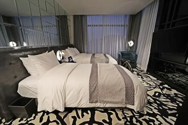 Chic Square Twin