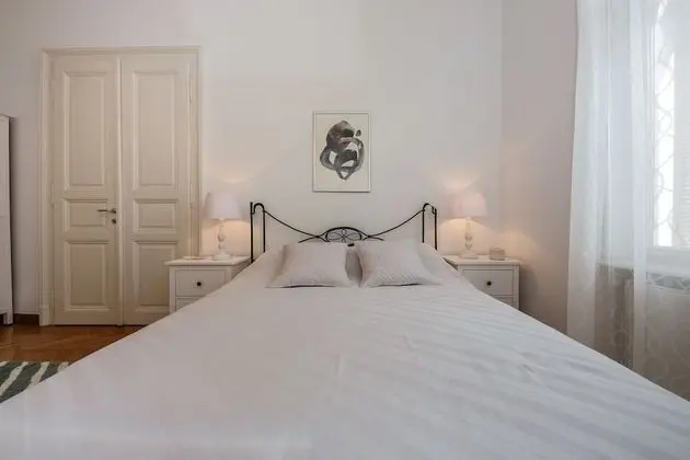 Apart Daire, 5 Yatak Odası