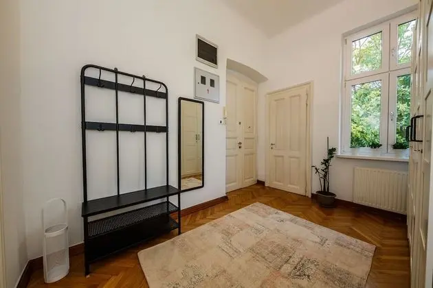 Apart Daire, 5 Yatak Odası