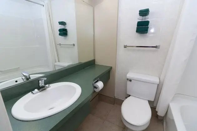 Standard Oda, 2 Çift Kişilik Yatak, Sigara İçilmez, Mutfak