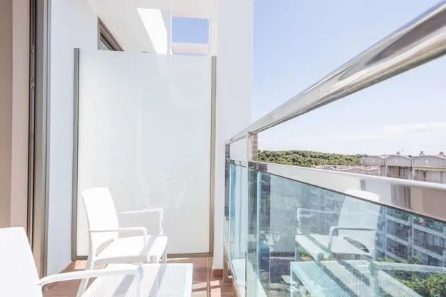 Üç Kişilik Oda (2 Adults + 1 Child)