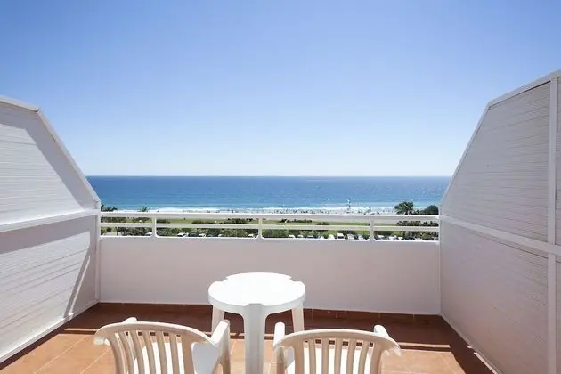 Standard Oda, Deniz Manzaralı (4 adults)