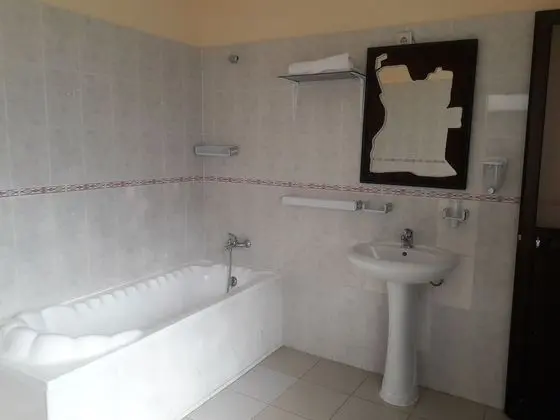 Exclusive Tek Büyük Yataklı Oda, 1 Çift Kişilik Yatak, Balkon, Şehir Manzaralı