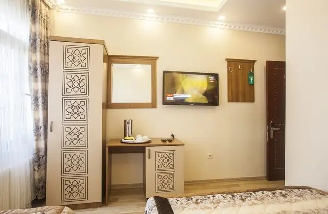 Üçlü Standard