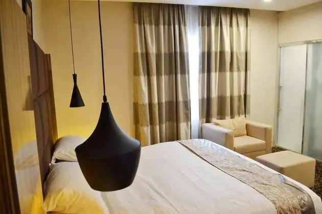 Standard Oda, Şehir Manzaralı