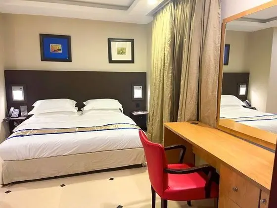 Deluxe Tek Büyük Yataklı Oda