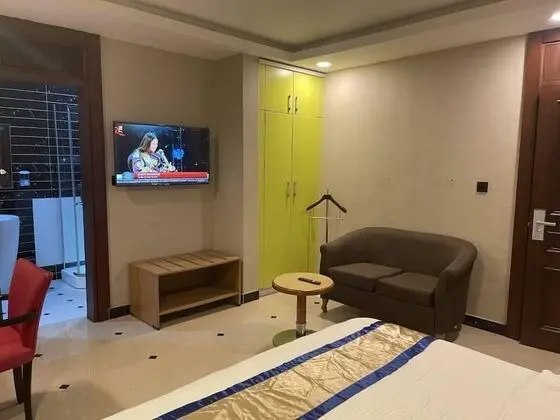 Tek Kişilik Oda, 1 En Büyük (King) Boy Yatak, Sigara İçilmez, Havuz Kullanımı