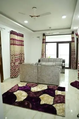 Ev, 3 Yatak Odası, Sigara İçilebilir, Balkon