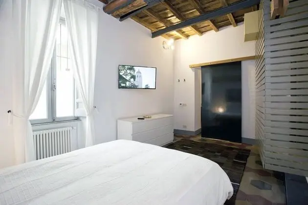 Apart Daire, 1 Büyük (Queen) Boy Yatak ve Çekyat