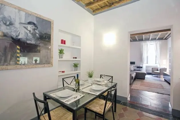 Apart Daire, 1 Büyük (Queen) Boy Yatak ve Çekyat