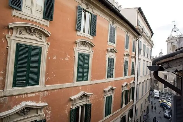 Apart Daire, 1 Büyük (Queen) Boy Yatak ve Çekyat