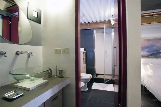 Apart Daire, 1 Büyük (Queen) Boy Yatak ve Çekyat