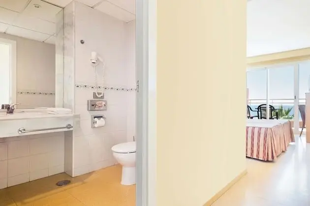 Tek Büyük Yataklı Oda, Deniz Manzaralı (2 Adults)