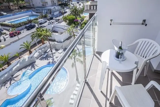 Tek Büyük Yataklı Oda (2 adults)