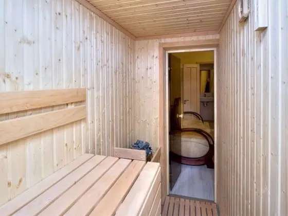Stüdyo, Sauna