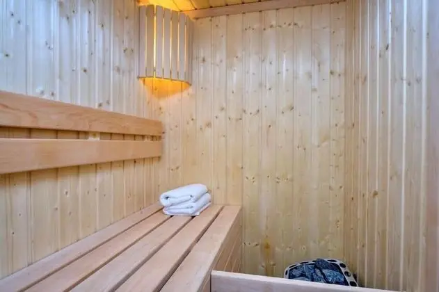 Stüdyo, Sauna
