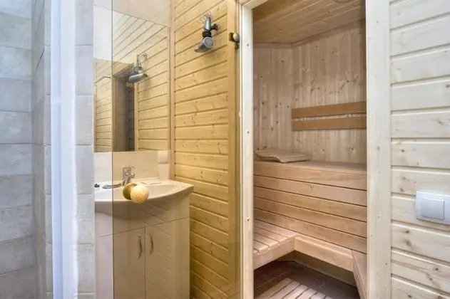Stüdyo, Sauna