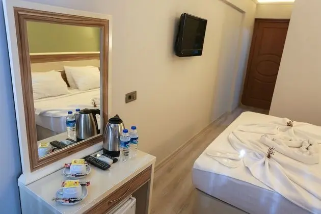 Standard Tek Büyük Yataklı Oda