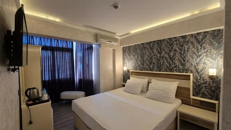 Standart Oda, Sokak Manzaralı, Balkonsuz
