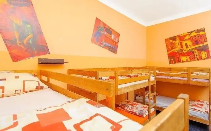 Family Room with 6 Beds, Shared Bathroom