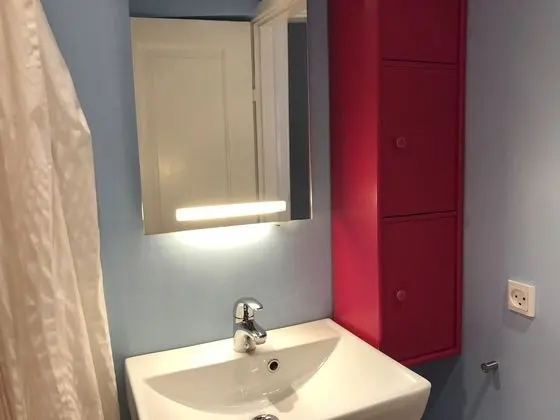 Apart Daire, 2 Yatak Odası, Sigara İçilmez