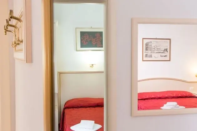 Family Oda, Bağlantılı Odalar