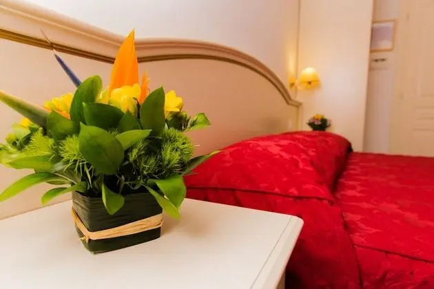 Family Oda, Bağlantılı Odalar