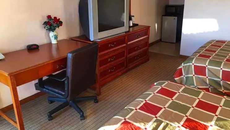 Oda, 2 Çift Kişilik Yatak, Sigara İçilmez
