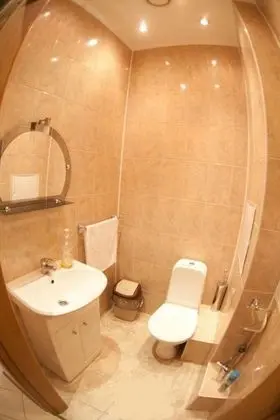 Ortak Ranzalı Oda, Sadece erkekler için, Sigara İçilmez (4 beds)