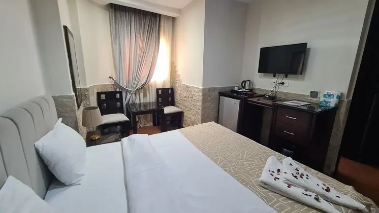 Deluxe Tek Büyük veya İki Ayrı Yataklı Oda