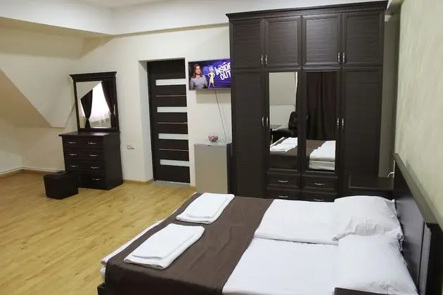 Standard Tek Büyük Yataklı Oda