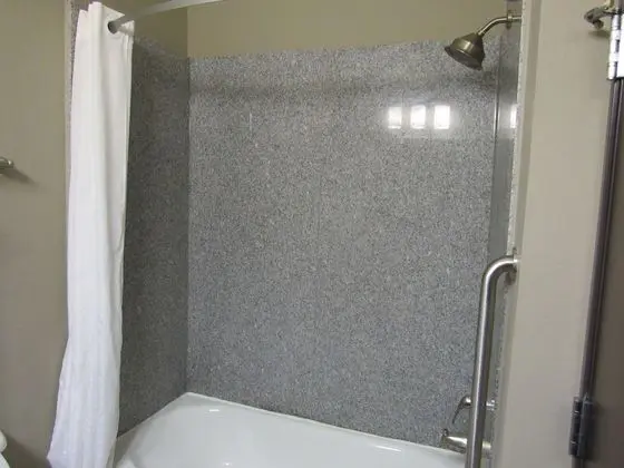 Standard Oda, 2 Büyük (Queen) Boy Yatak, Sigara İçilmez, Buzdolabı ve Mikrodalga