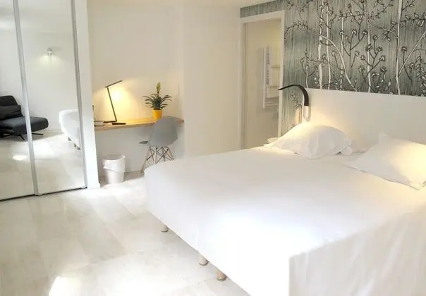 Deluxe Oda, 1 Büyük (Queen) Boy Yatak, Balkon, Deniz Manzaralı